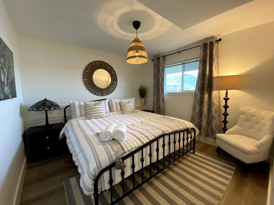 Cozy Lakeview Suite Victoria Eksteriør bilde